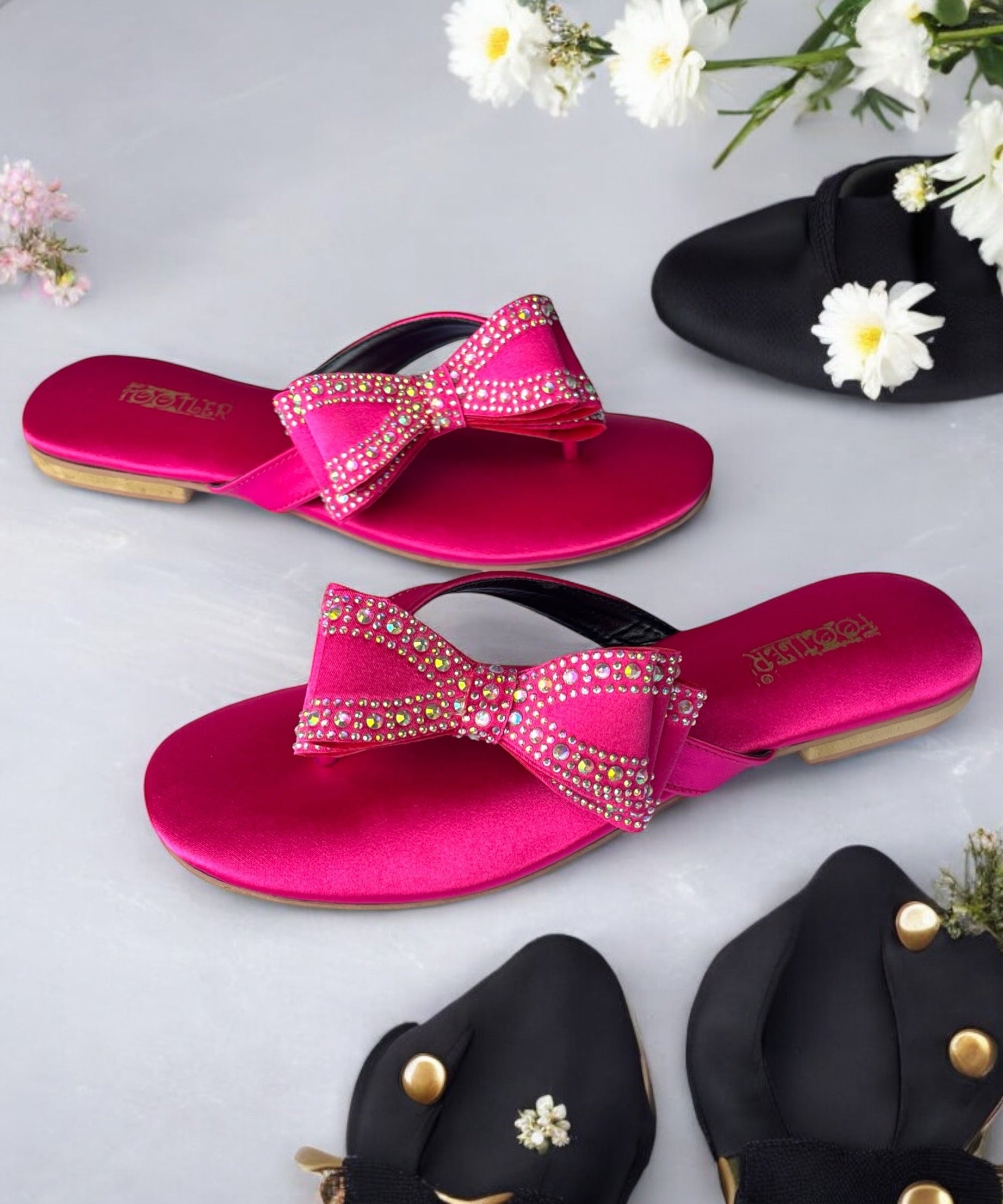 TRIO RIBBON KNOT FLAT