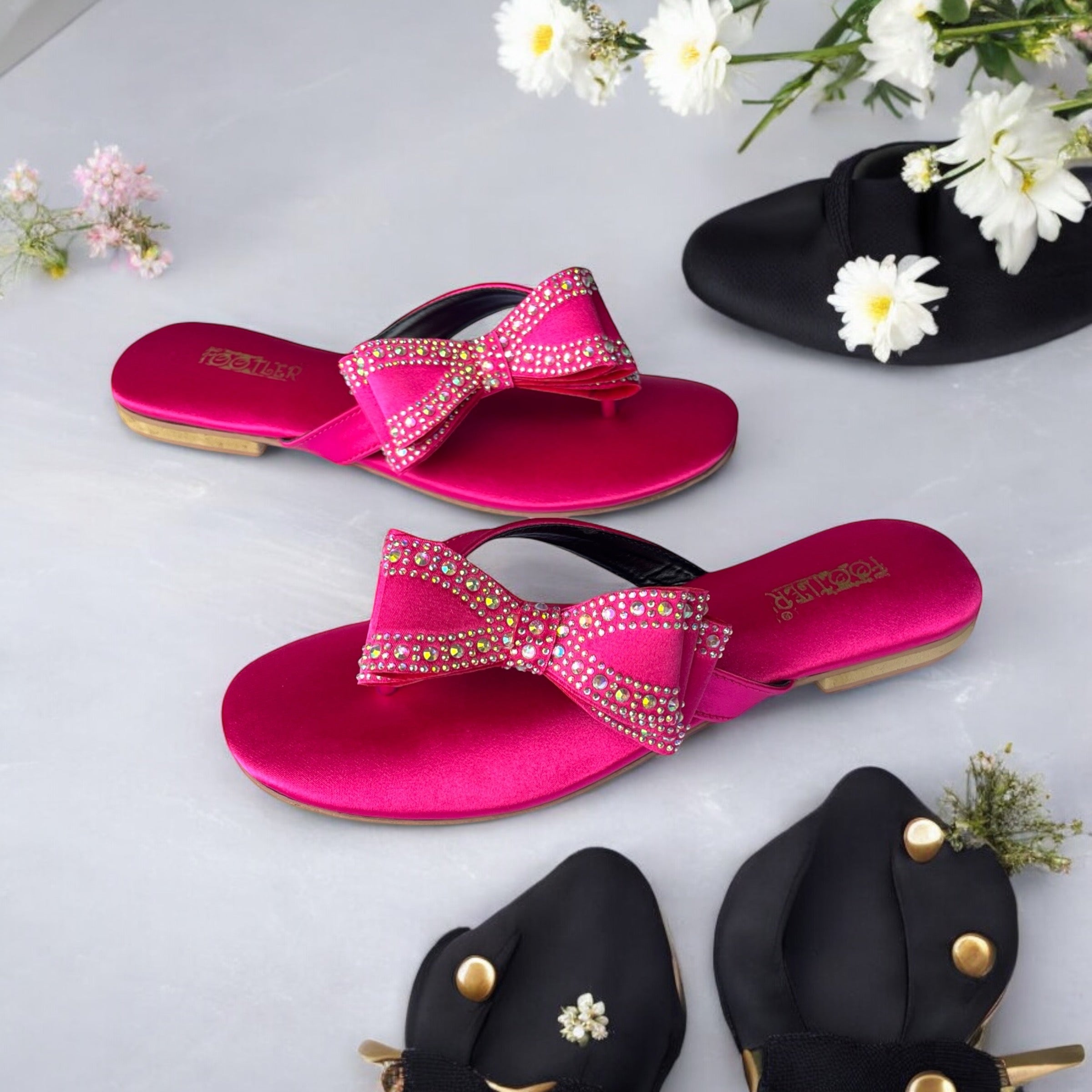 TRIO RIBBON KNOT FLAT