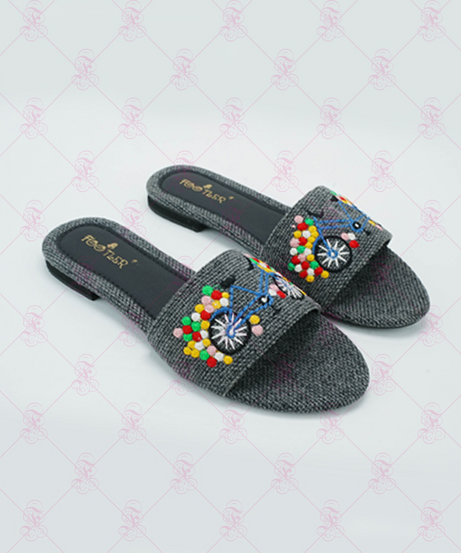 Cycle Embroidered Flat