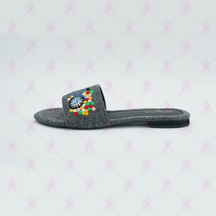 Cycle Embroidered Flat