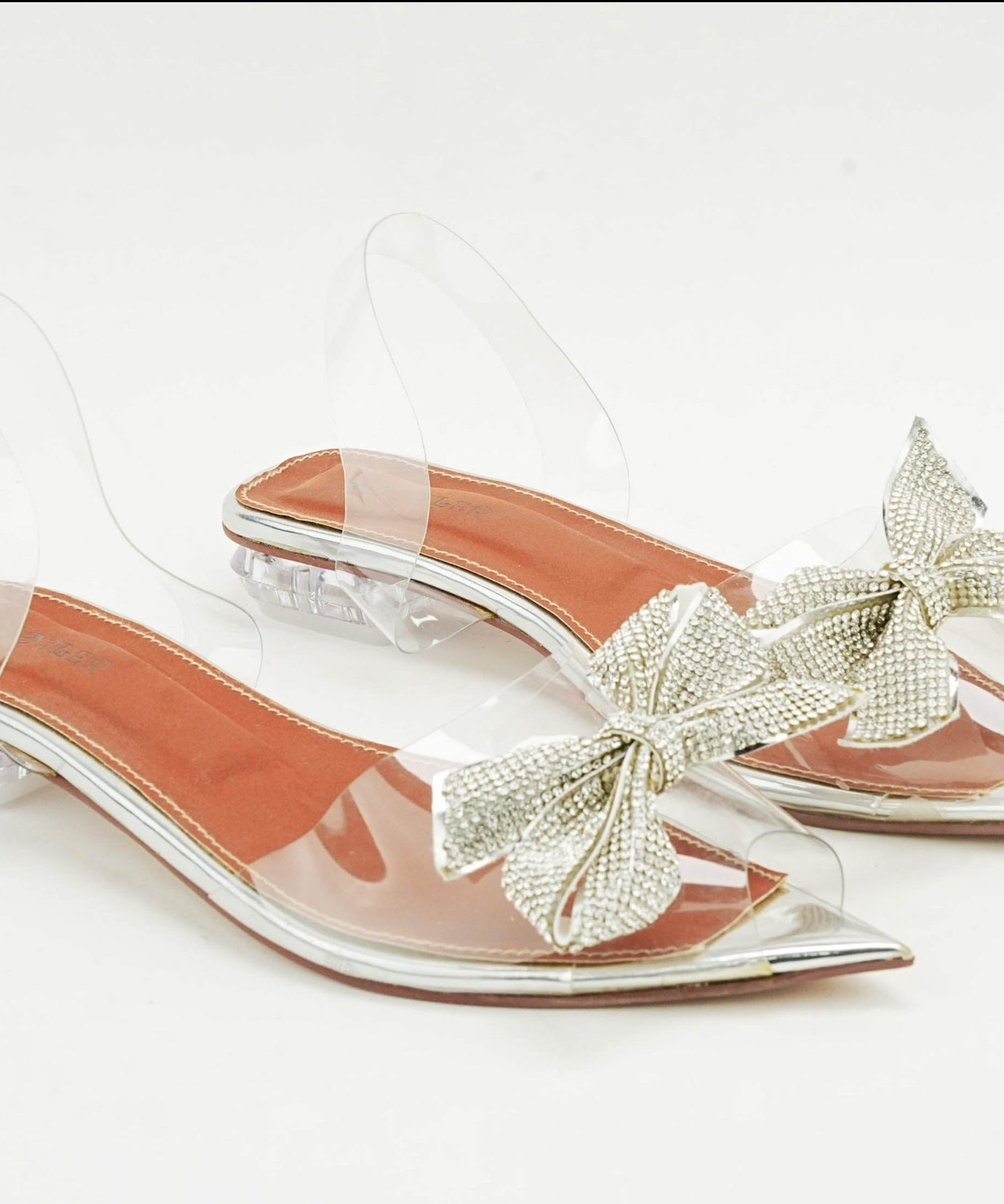 Magic Maish Bow Flat