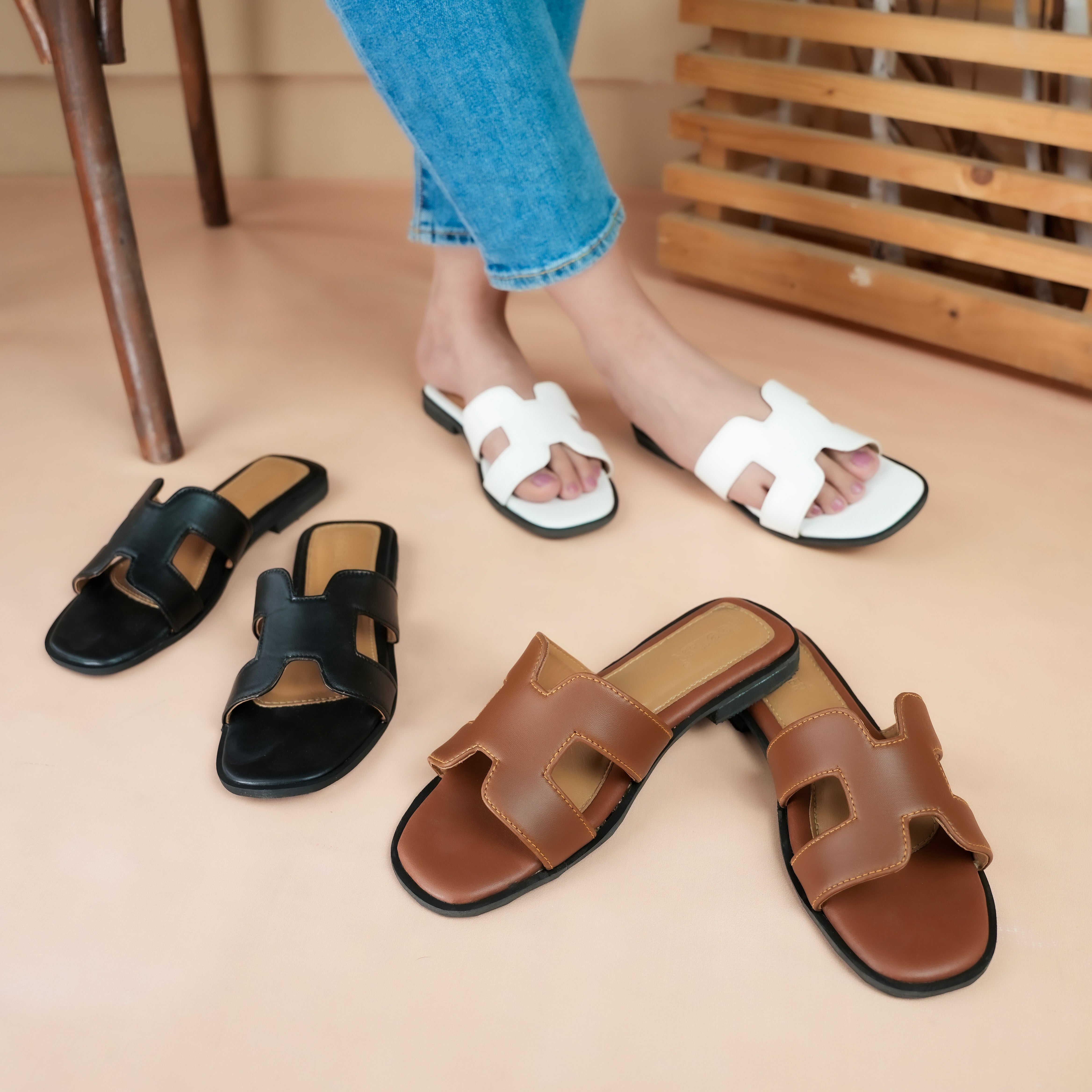 H-Matte Flats For Womens