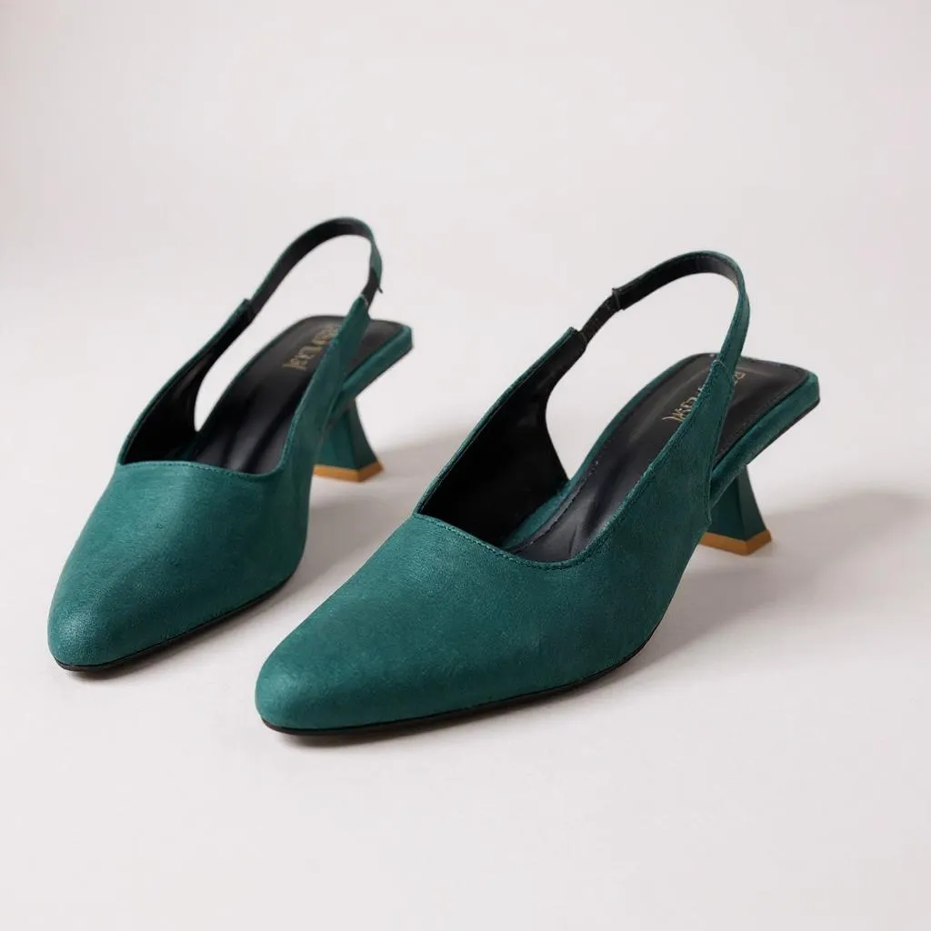 Noir Grace Slingbacks