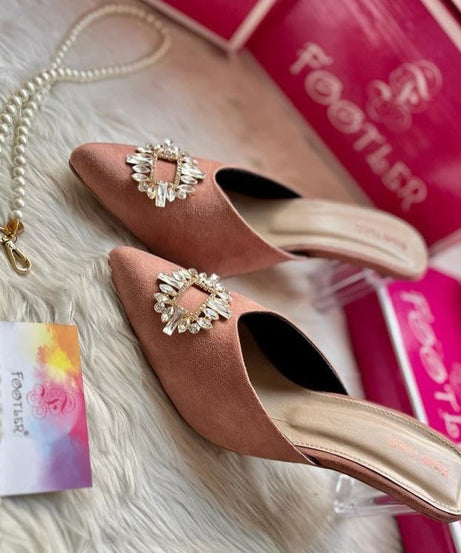 Broach Transparent Heels – Chic Clear Heels with Stylish Broach for Women